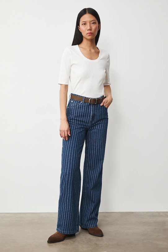 Medicine t-shirt RS26-TSD033 beżowy RS26