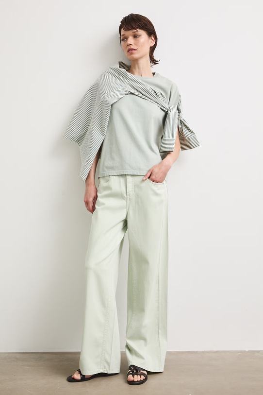 T-shirt damski bawełniany z efektem sprania zielony RS26-TSD080