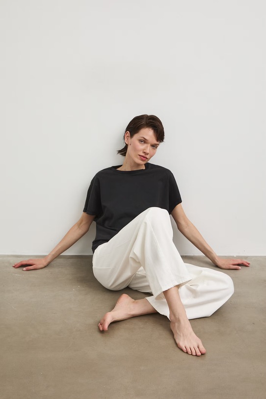 T-shirt damski bawełniany z efektem sprania szary RS26-TSD080