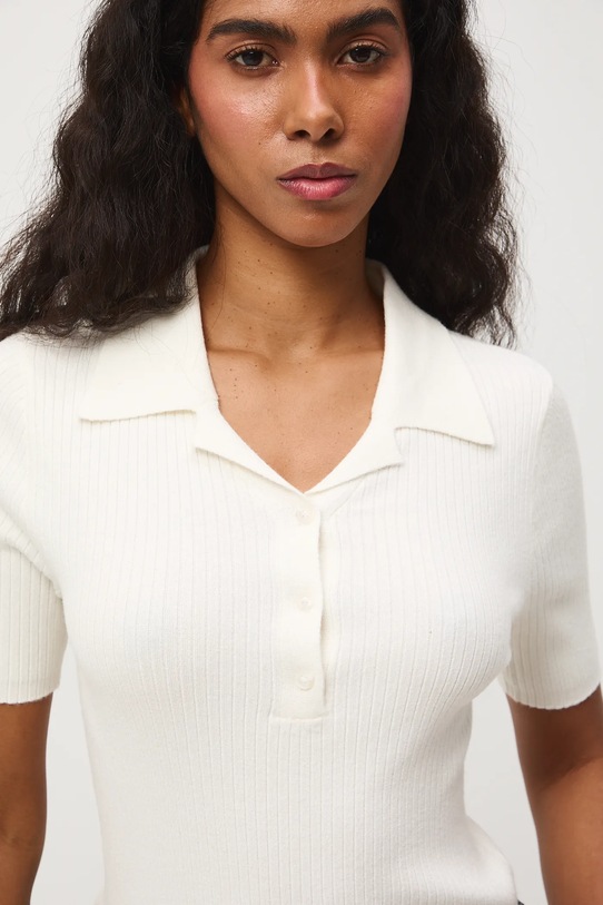 T-shirt damski z kołnierzykiem RS26-TSD200 beżowy