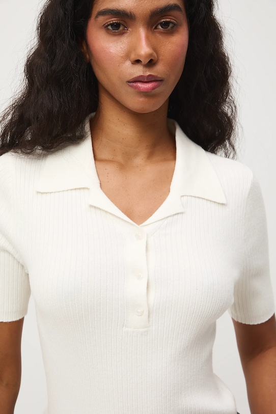 T-shirt damski z kołnierzykiem RS26-TSD200 beżowy