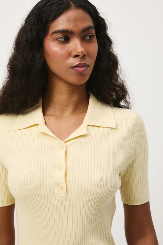 T-shirt damski z kołnierzykiem pozostałe żółty RS26-TSD200