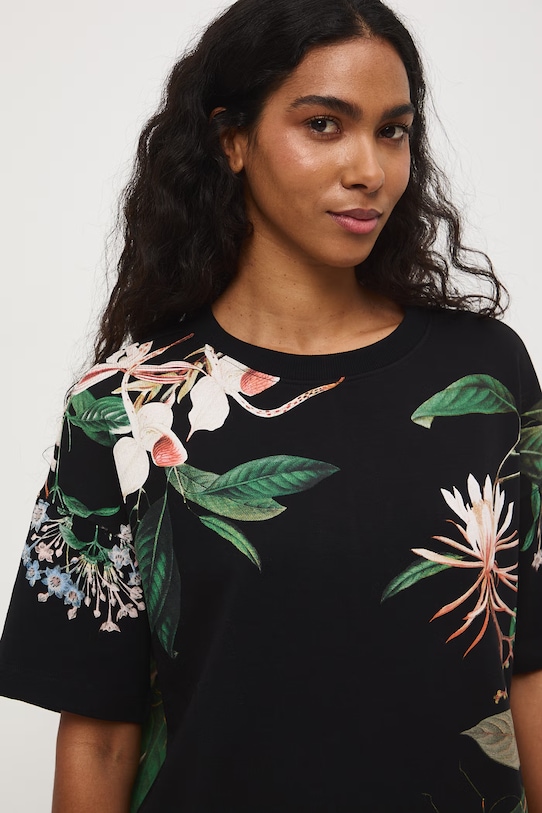 Medicine t-shirt oversize damski bawełniany RS26-TSD501 czarny