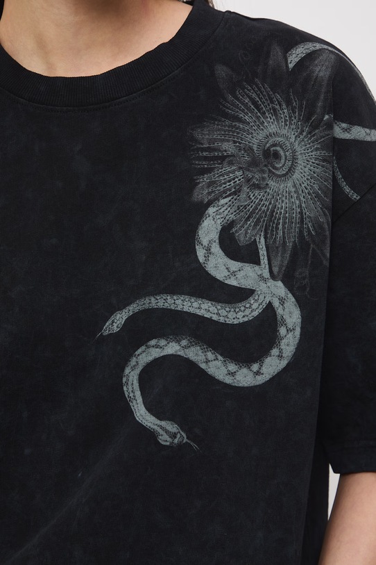 Medicine t-shirt oversize damski bawełniany RS26-TSD507 czarny