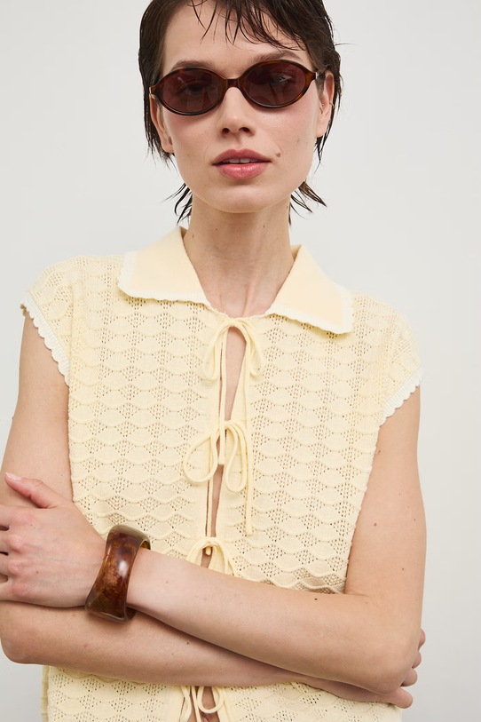 T-shirt swetrowy damski z wiskozą żółty RS26-TSD802