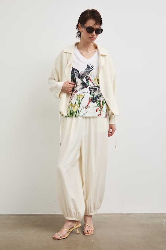 Odzież T-shirt oversize damski bawełniany z kolekcji Bieszczadzki Park Narodowy x Medicine RS26-TSD851 multicolor