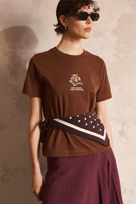 T-shirt damski bawełniany z kolekcji Bieszczadzki Park Narodowy x Medicine brązowy RS26-TSD854
