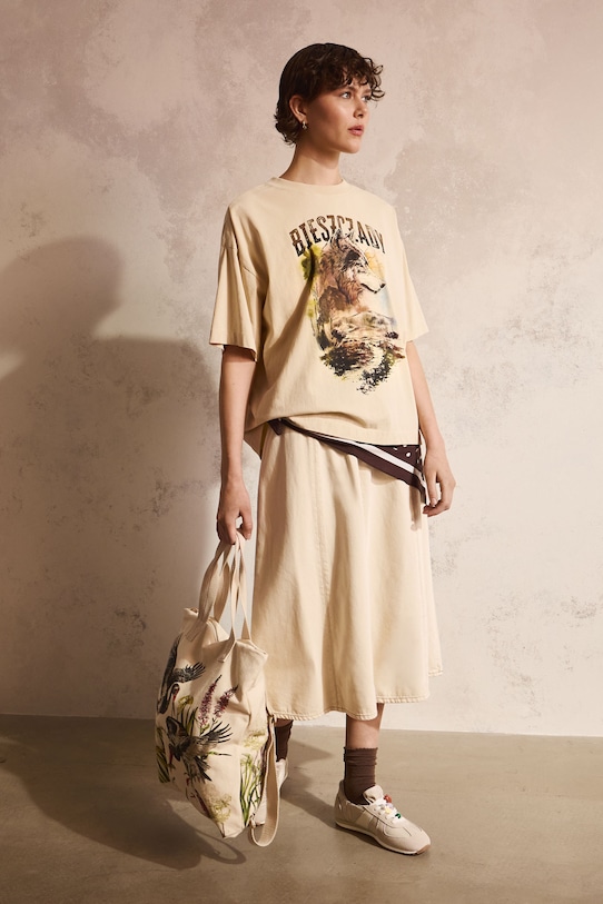 T-shirt oversize damski bawełniany z kolekcji Bieszczadzki Park Narodowy x Medicine beżowy RS26-TSD858