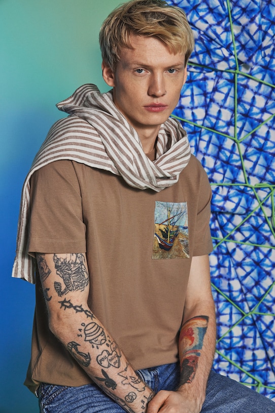 T-shirt bawełniany męski z elastanem z kolekcji Eviva L'arte RS26-TSM262 beżowy RS26