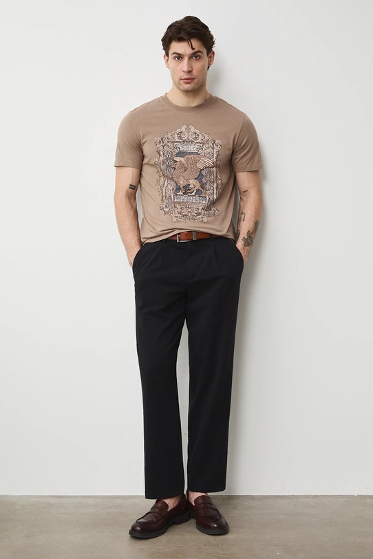 T-shirt bawełniany męski z nadrukiem okrągły brązowy RS26-TSM302