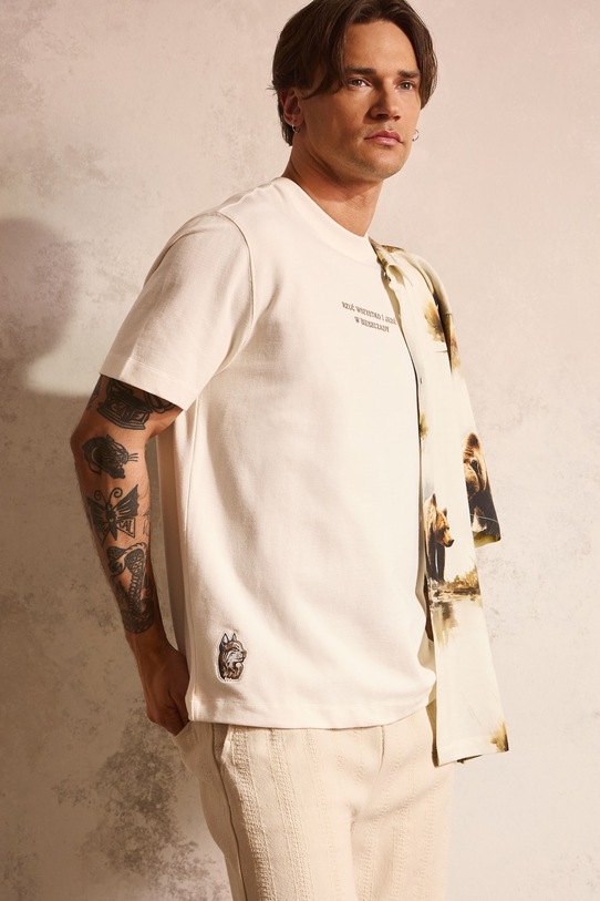 T-shirt męski bawełniany z elastanem Bieszczadzki Park Narodowy x Medicine beżowy RS26-TSM860