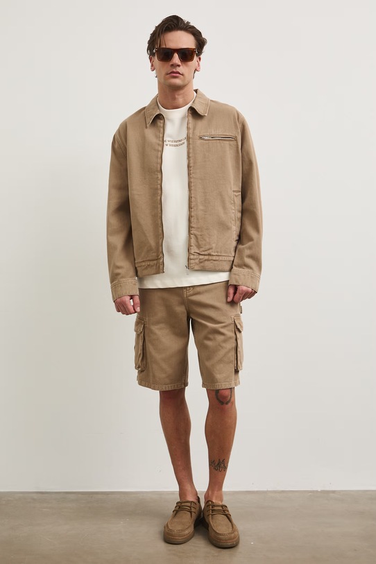 Odzież T-shirt męski bawełniany z elastanem Bieszczadzki Park Narodowy x Medicine RS26-TSM860 beżowy