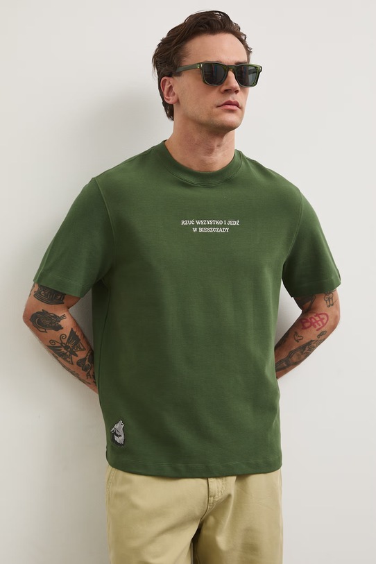 Odzież T-shirt męski bawełniany z elastanem z kolekcji Bieszczadzki Park Narodowy x Medicine RS26-TSM860 zielony