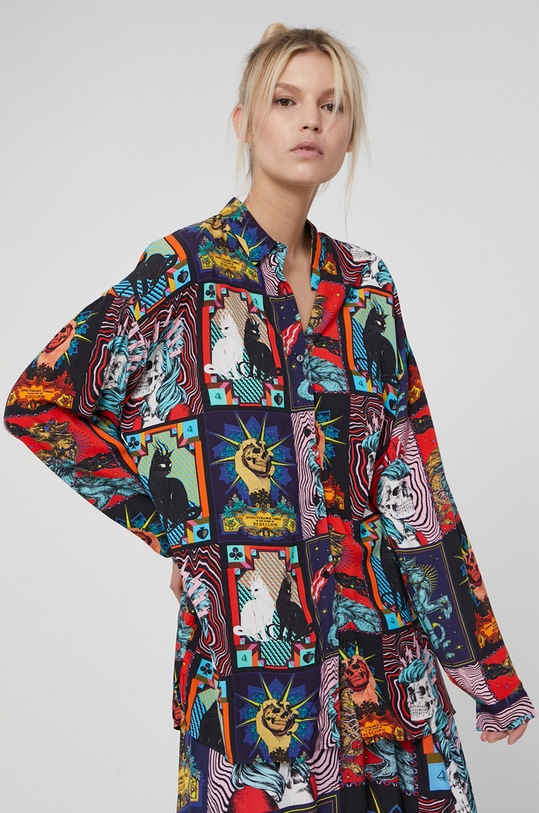 Koszula damska oversize z wzorzystej tkaniny RW21.KDD200 multicolor