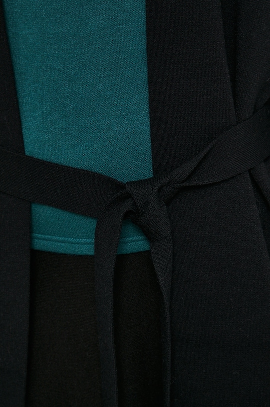 Sweter damski z gładkiej dzianiny czarny RW21.SWD810