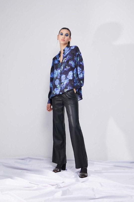 Koszula damska wzorzysta kolor niebieski RW22.KDDC00 niebieski RW22