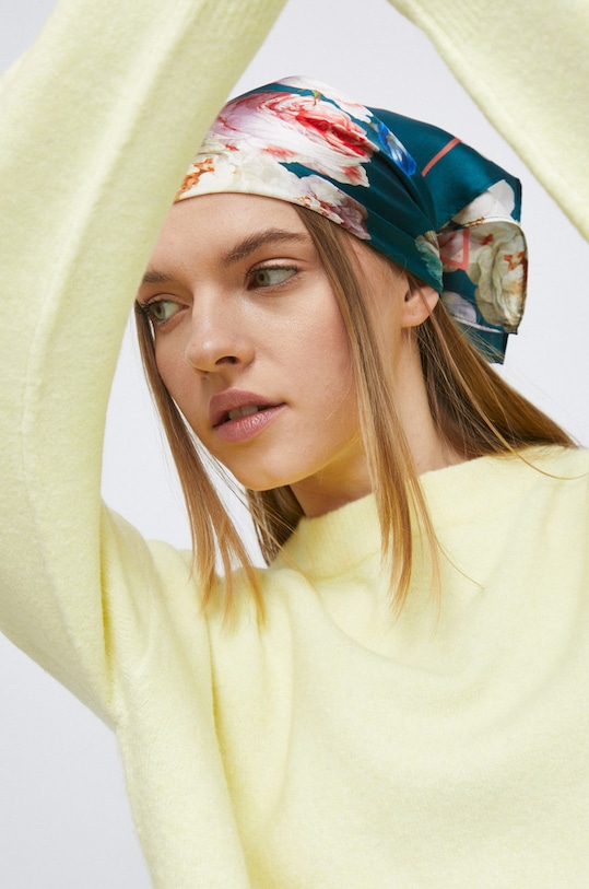 Sweter z wełną damski żółty żółty RW22.SWD301