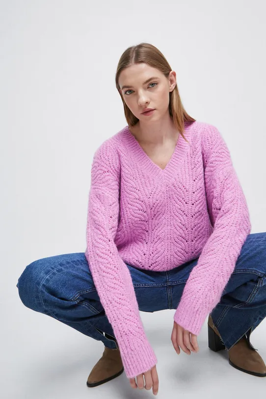 Sweter damski z efektownym splotem kolor fioletowy fioletowy RW22.SWD812