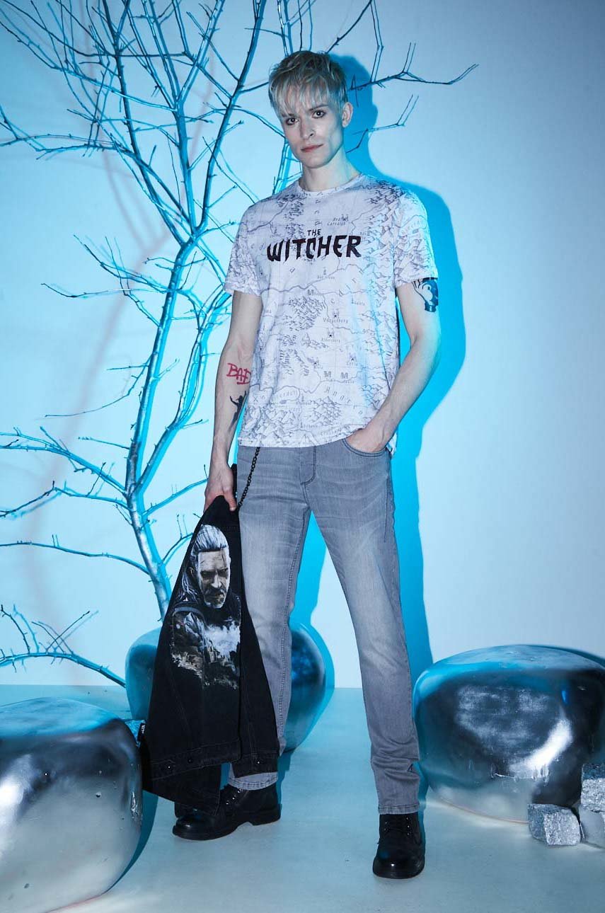 T-shirt bawełniany męski z kolekcji The Witcher x Medicine kolor biały okrągły biały RW22.TSMB56