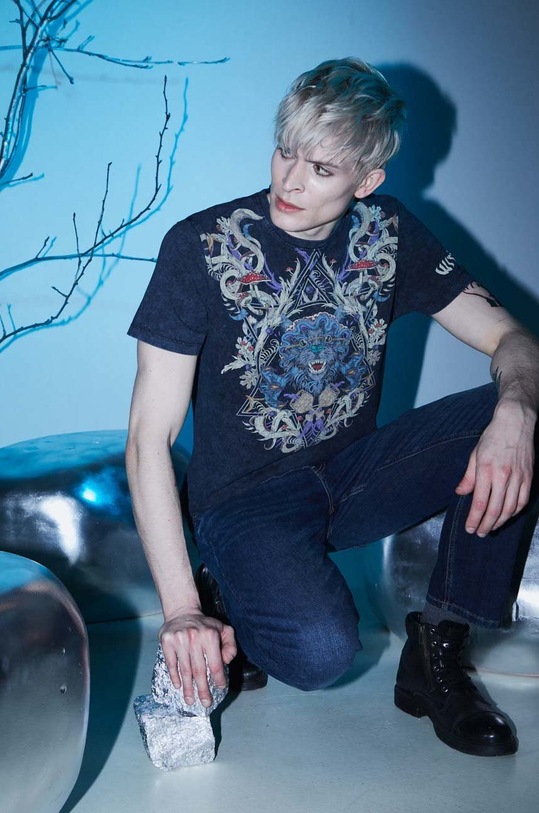 T-shirt bawełniany męski z kolekcji The Witcher x Medicine kolor szary okrągły szary RW22.TSMB58