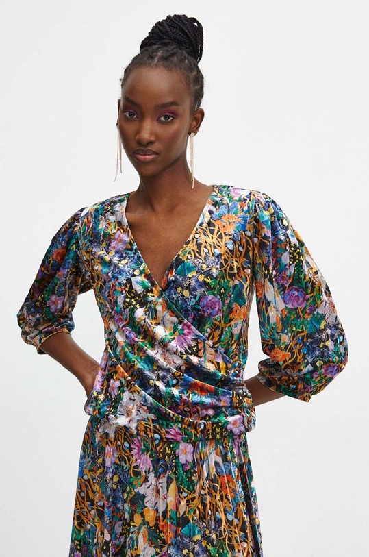 Bluzka damska z kolekcji Medicine x Veronika Blyzniuchenko kolor multicolor RW23.BKDB52 multicolor RW23