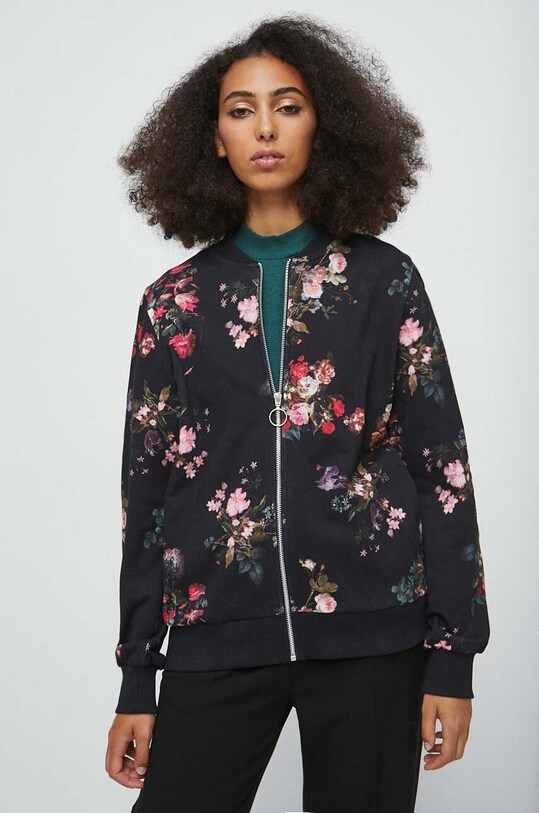 Bluza bawełniana damska w kwiaty kolor czarny wzorzyste czarny RW23.BLD301