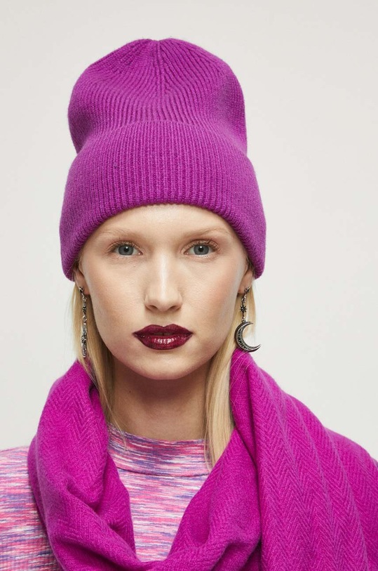 Czapka damska prążkowana beanie z wiskozą kolor różowy średniej grubości różowy RW23.CAD071