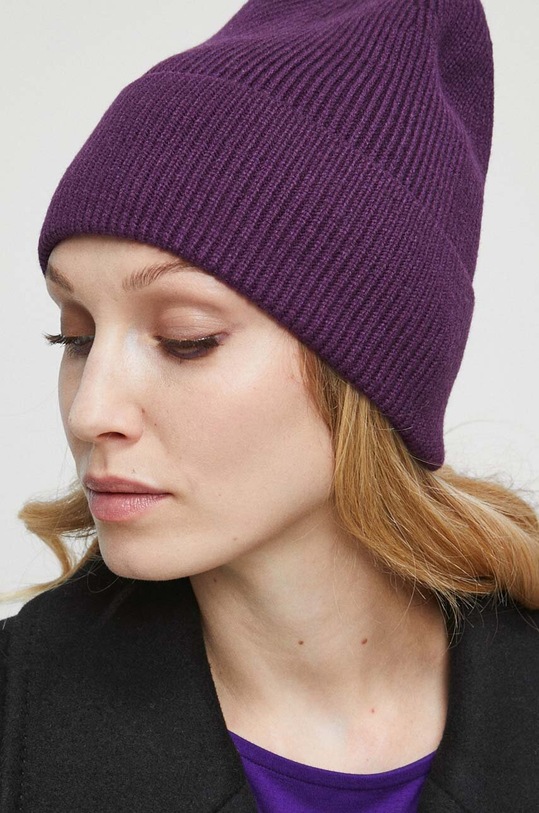 Čiapka dámska fialová farba RW23.CAD071 fialová