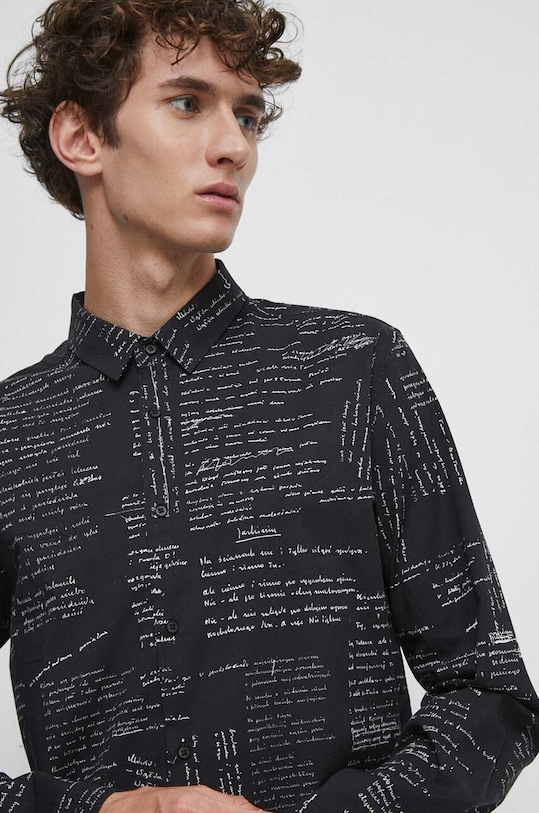 Košeľa pánska Jubilejná kolekcia Nadácia W. Szymborskej x Medicine čierna farba RW23.KDM320 čierna RW23