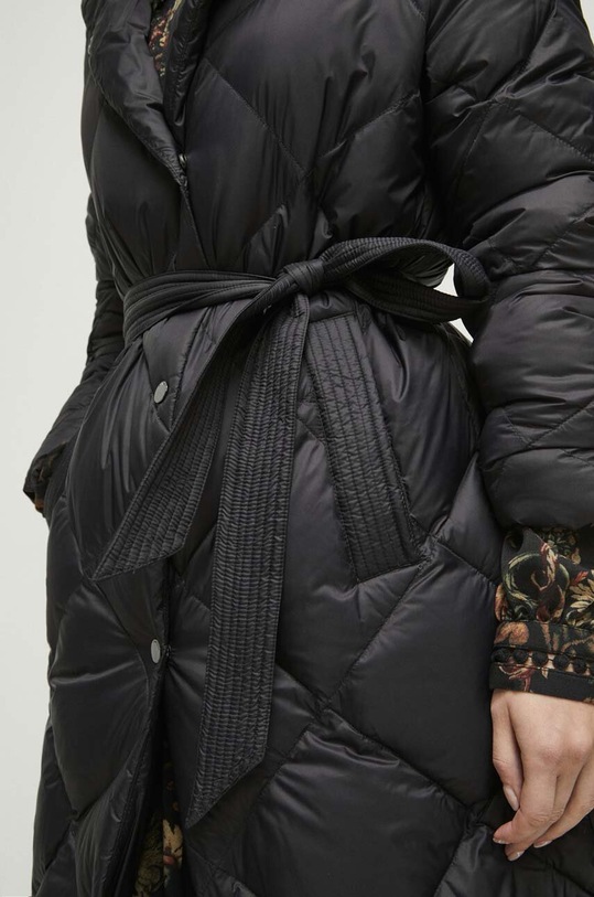 Płaszcz puchowy damski pikowany kolor czarny RW23.KPD601 czarny