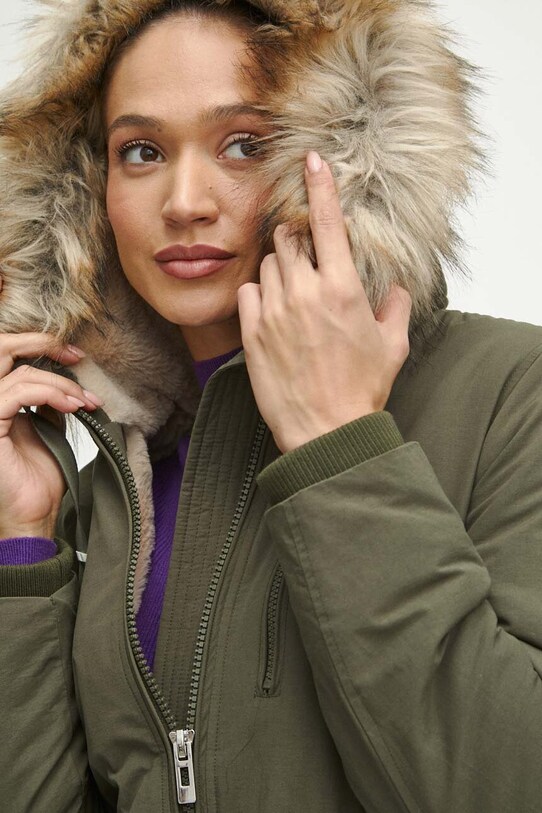 Kabát dámsky zateplený hladký zelená farba zelená RW23.KPD803