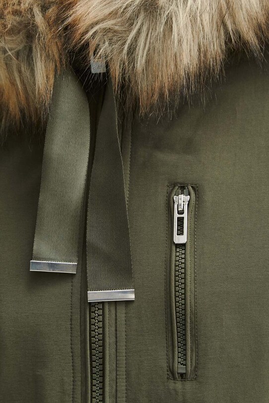 Kabát dámsky zateplený hladký zelená farba RW23.KPD803 zelená