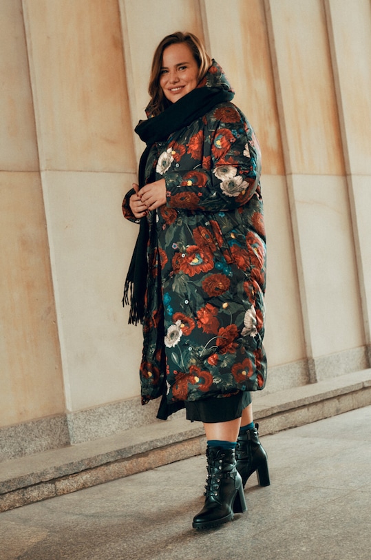 Płaszcz puchowy damski Radzka x Medicine kolor multicolor pozostałe multicolor RW23.KPD850