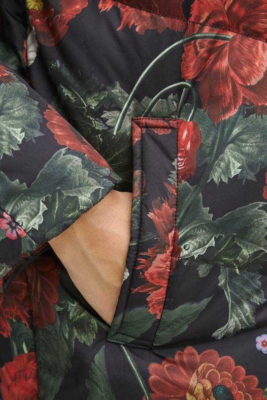 Płaszcz puchowy damski Radzka x Medicine kolor multicolor RW23.KPD850