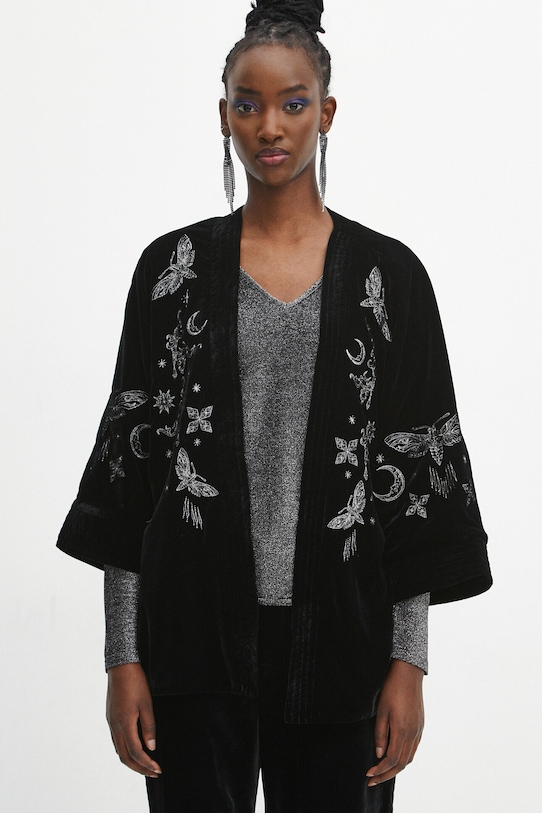 Kimono damskie z ozdobnym haftem kolor czarny tkanina czarny RW23.KZDA02