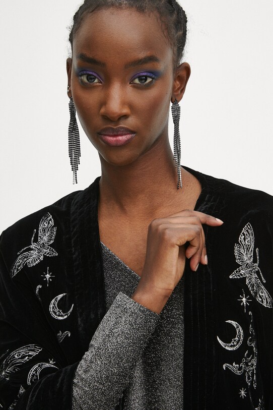 Kimono damskie z ozdobnym haftem kolor czarny czarny RW23.KZDA02
