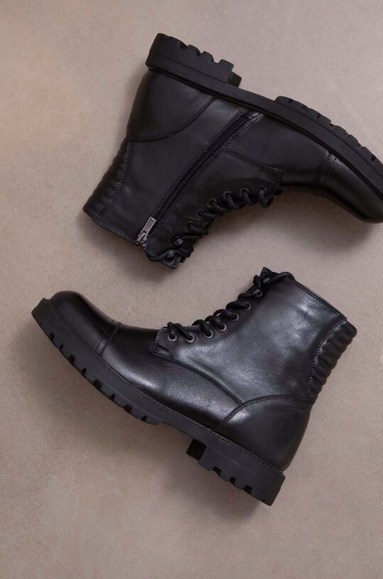 Buty wysokie męskie skórzane kolor czarny casual czarny RW23.OBM405