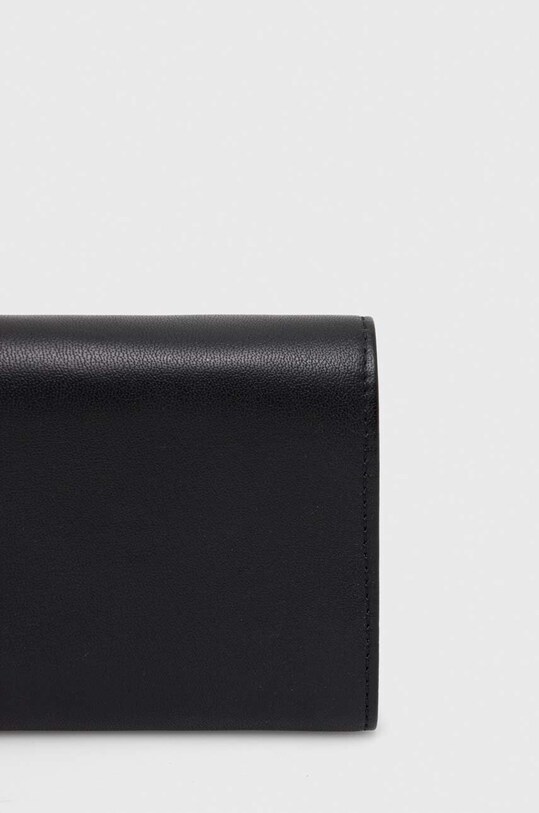 Doplňky Kožená peněženka dámská jednobarevná černá barva RW23.PFD902 černá