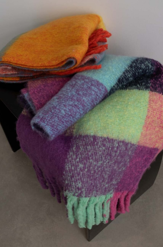 Akcesoria Szalik damski wzorzysty kolor multicolor RW23.SAD810 multicolor