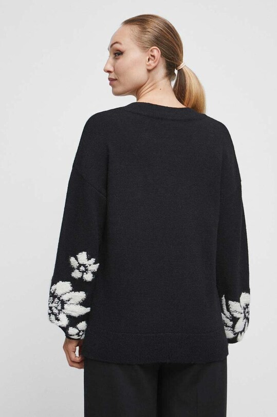 Odzież Sweter damski w kwiaty kolor czarny RW23.SWD711 czarny