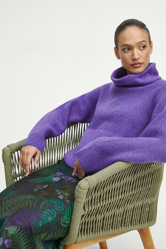 Sweter z domieszką wełny damski gładki kolor fioletowy gruba fioletowy RW23.SWD805