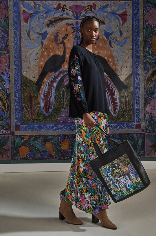 Torebka damska z kolekcji Medicine x Veronika Blyzniuchenko kolor czarny imitacja skóry licowej czarny RW23.TODB54