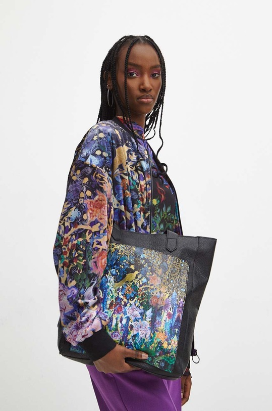 Torebka damska z kolekcji Medicine x Veronika Blyzniuchenko kolor czarny RW23.TODB54