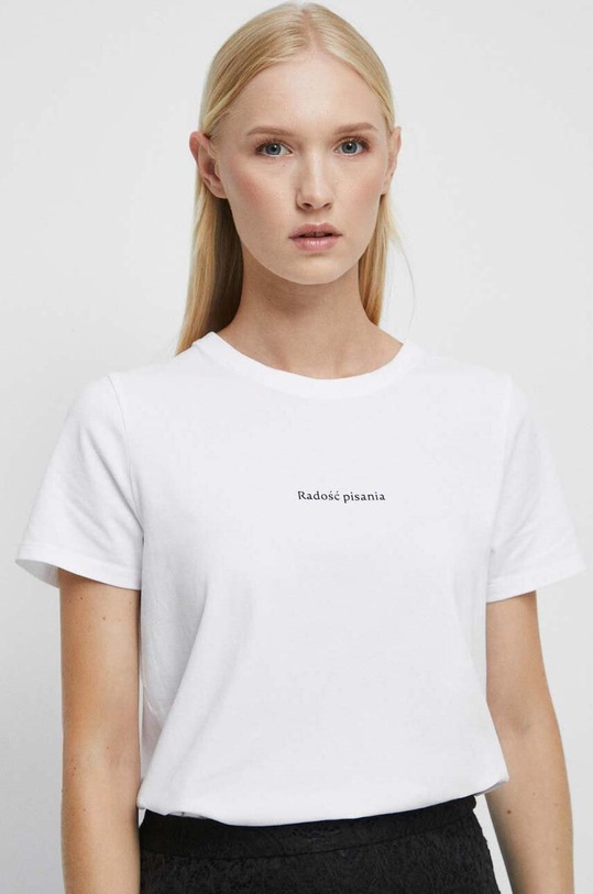 T-shirt bawełniany damski z domieszką elastanu - Kolekcja jubileuszowa. 2023 Rok Wisławy Szymborskiej x Medicine, kolor biały RW23.TSD359 biały