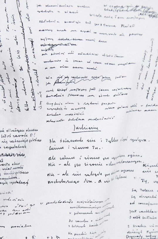 T-shirt bawełniany męski - Kolekcja jubileuszowa. 2023 Rok Wisławy Szymborskiej x Medicine, kolor biały RW23.TSM350