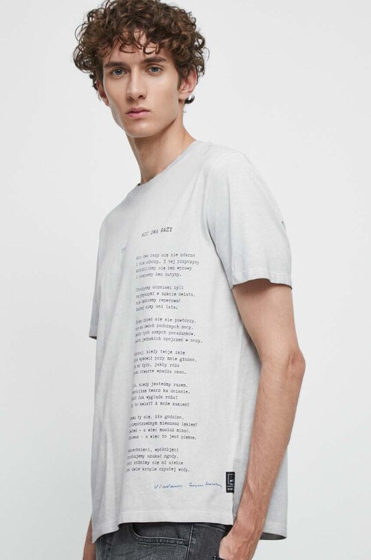 T-shirt bawełniany męski - Kolekcja jubileuszowa. 2023 Rok Wisławy Szymborskiej x Medicine, kolor szary RW23.TSM354 szary RW23