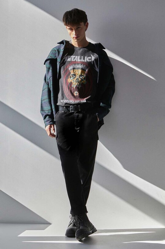 T-shirt bawełniany męski Metallica kolor czarny okrągły czarny RW23.TSM958