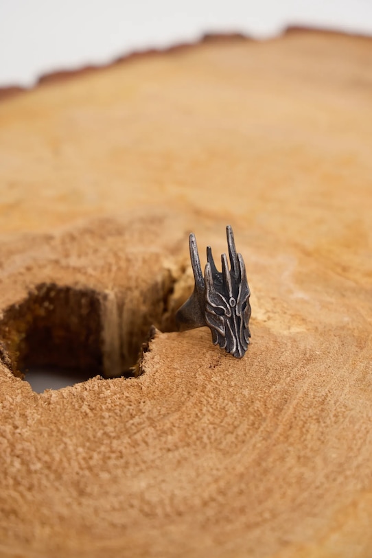 Sygnet z kolekcji The Lord of the Rings kolor srebrny srebrny RW24.APMA00