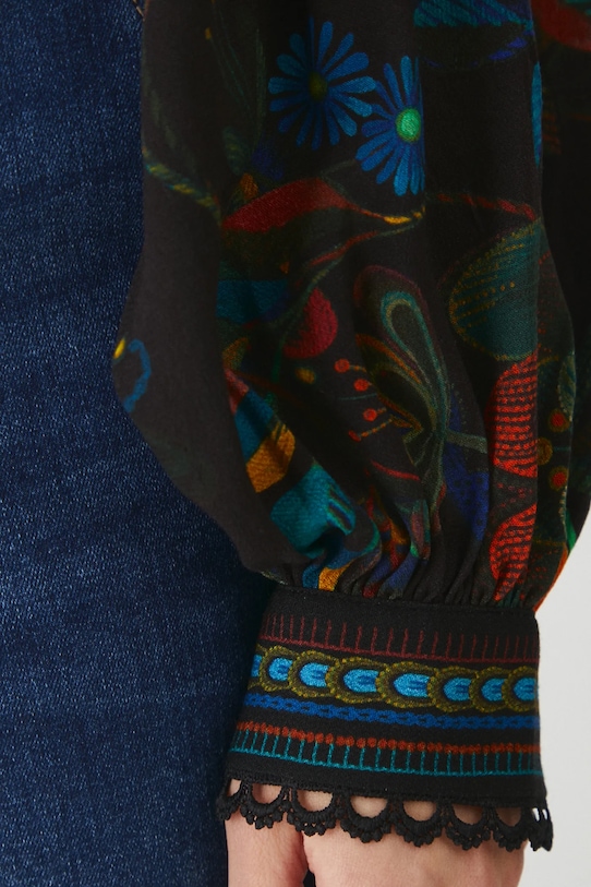 Bluzka damska z kolekcji Karolina Matyjaszkowicz x Medicine kolor czarny RW24.BDDB53