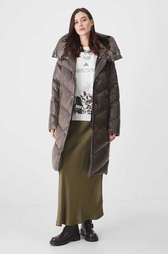 Odzież Bluza damska – Medicine z okazji roku Miłosza, kolor beżowy RW24.BLD651 beżowy